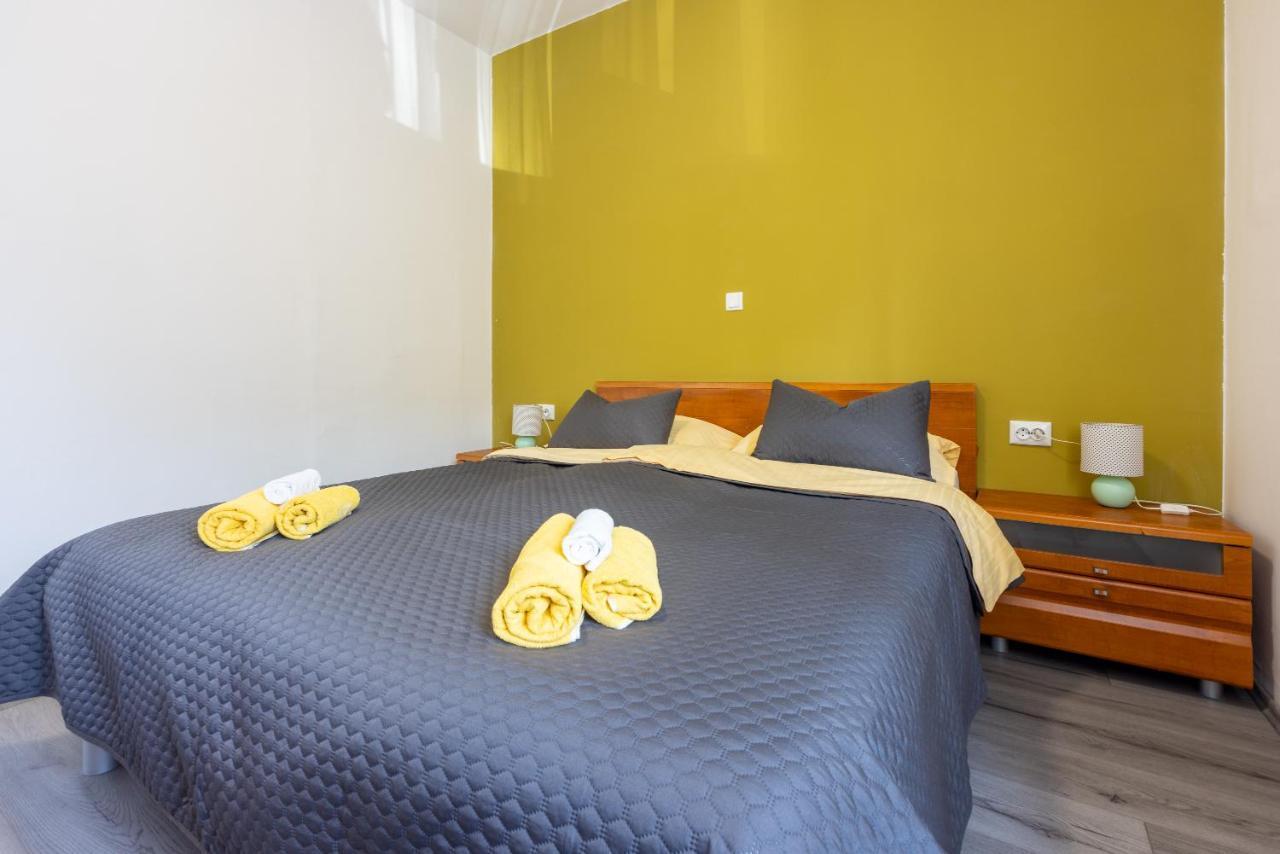 Apartman Dora ซริกเวนิซา ภายนอก รูปภาพ